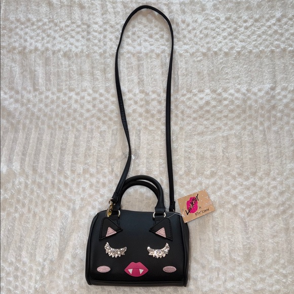 🆕 BETSEY JOHNSON Luv Betsey Harley Crossbody Bag Black Cat NWT - Picture 9 of 16